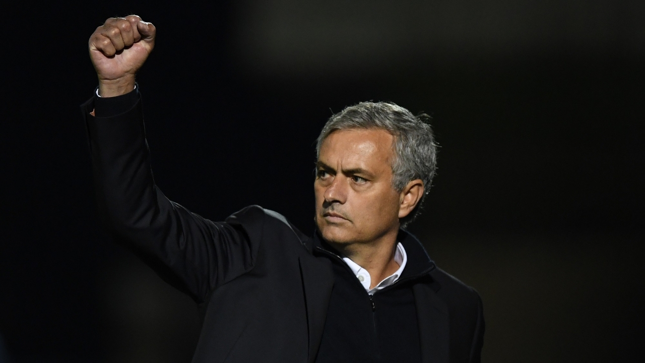 回归24战：内马尔VS帕尔梅拉斯集锦（复出第24场：内马尔对阵帕尔梅拉斯精彩集锦）