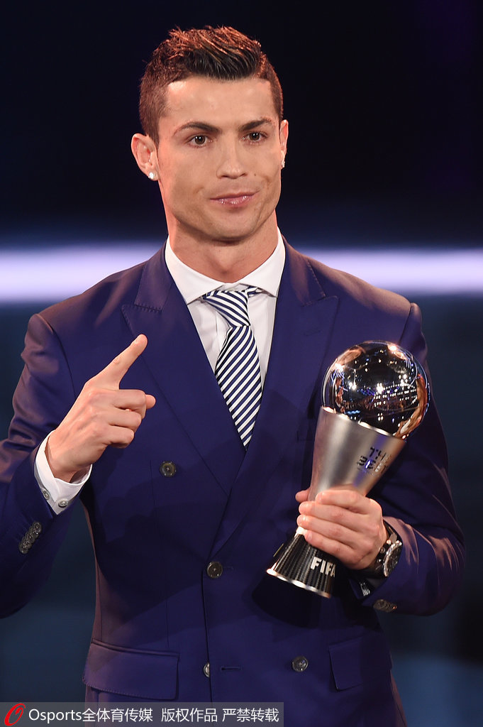 维尔茨收获个人英超首记助攻，终结15场0球0助尴尬数据（维尔茨斩获英超生涯首助，打破连续15场0球0助困境）