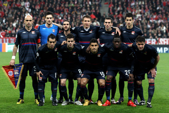 4球1助攻！25岁非洲天才边锋闪耀英超，超级香饽饽，3大豪门抢疯了（英超掀起风暴：25岁非洲飞翼独造5球，三大豪门竞相争夺）