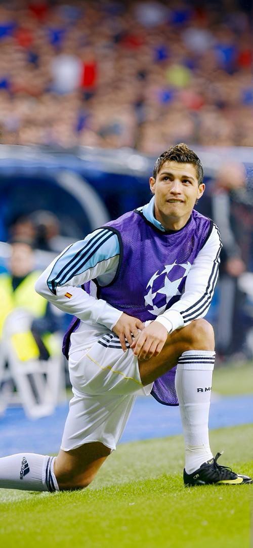 马刺培养新秀效果显著（马刺新星养成成效明显）