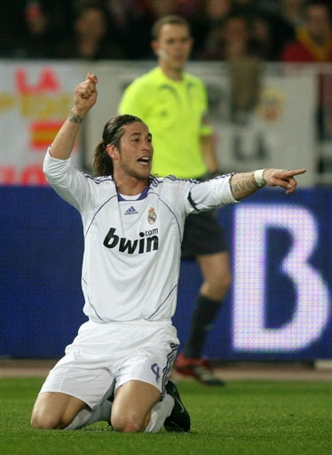 欧洲乔丹！马尔卡宁出场23分钟砍43分，每分钟两分打崩对手（23分钟43分！马尔卡宁化身欧洲版乔丹，以每分钟2分效率打崩对手）