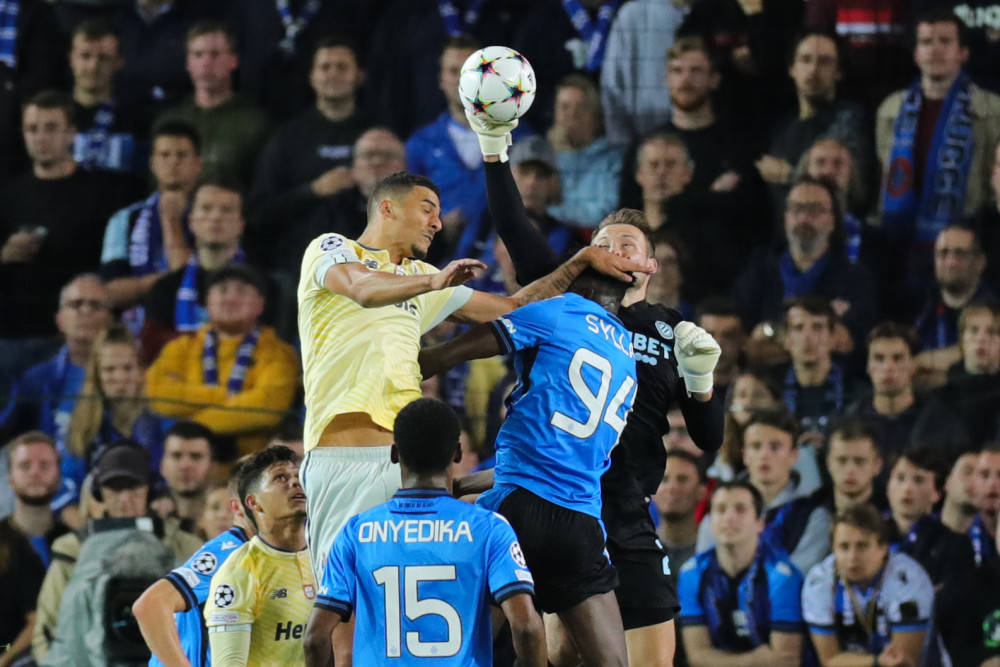 欧联2-1，热苏斯第88分钟绝杀，英超第17掀翻荷甲第7，迎来2连胜（欧联2-1险胜！热苏斯第88分钟绝杀，英超第17名击退荷甲第7，收获两连胜）