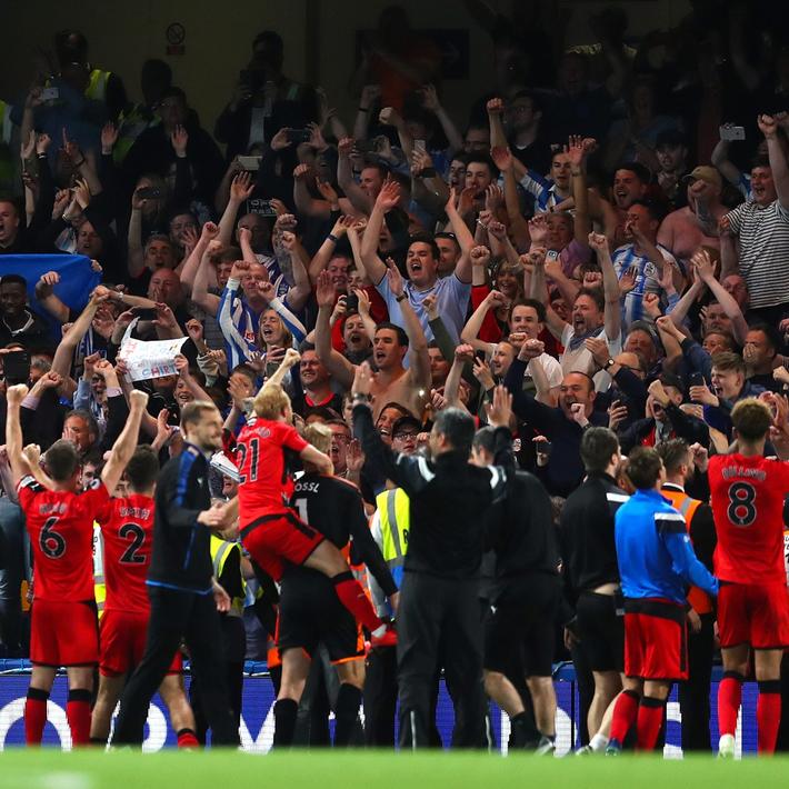 践行三亿人上冰雪 “冰超”联赛火爆进行中冰超联赛冰雪体育（助力三亿人上冰雪，冰超联赛火热进行中）