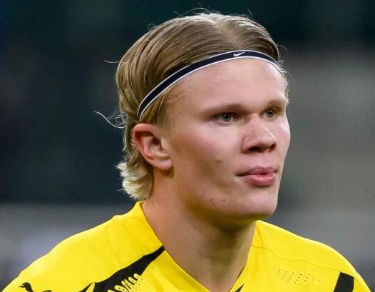 早报：德比之夜属于红色（晨报：红色主宰德比之夜）